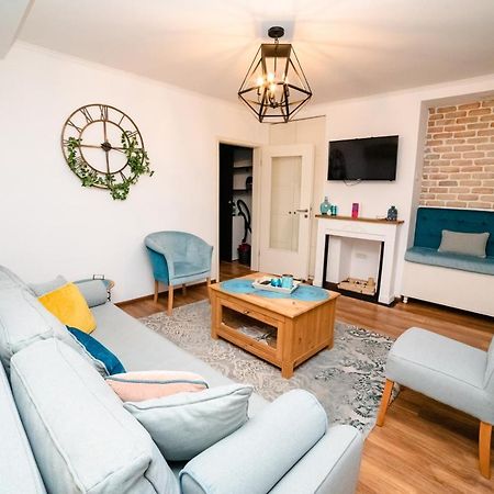 Blue Apartment Timisoara Ngoại thất bức ảnh