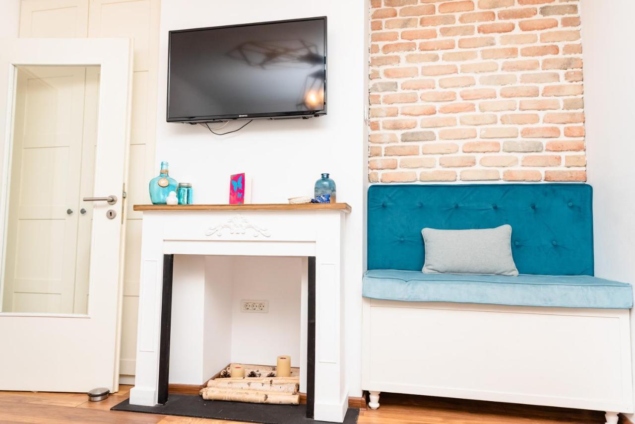 Blue Apartment Timisoara Ngoại thất bức ảnh