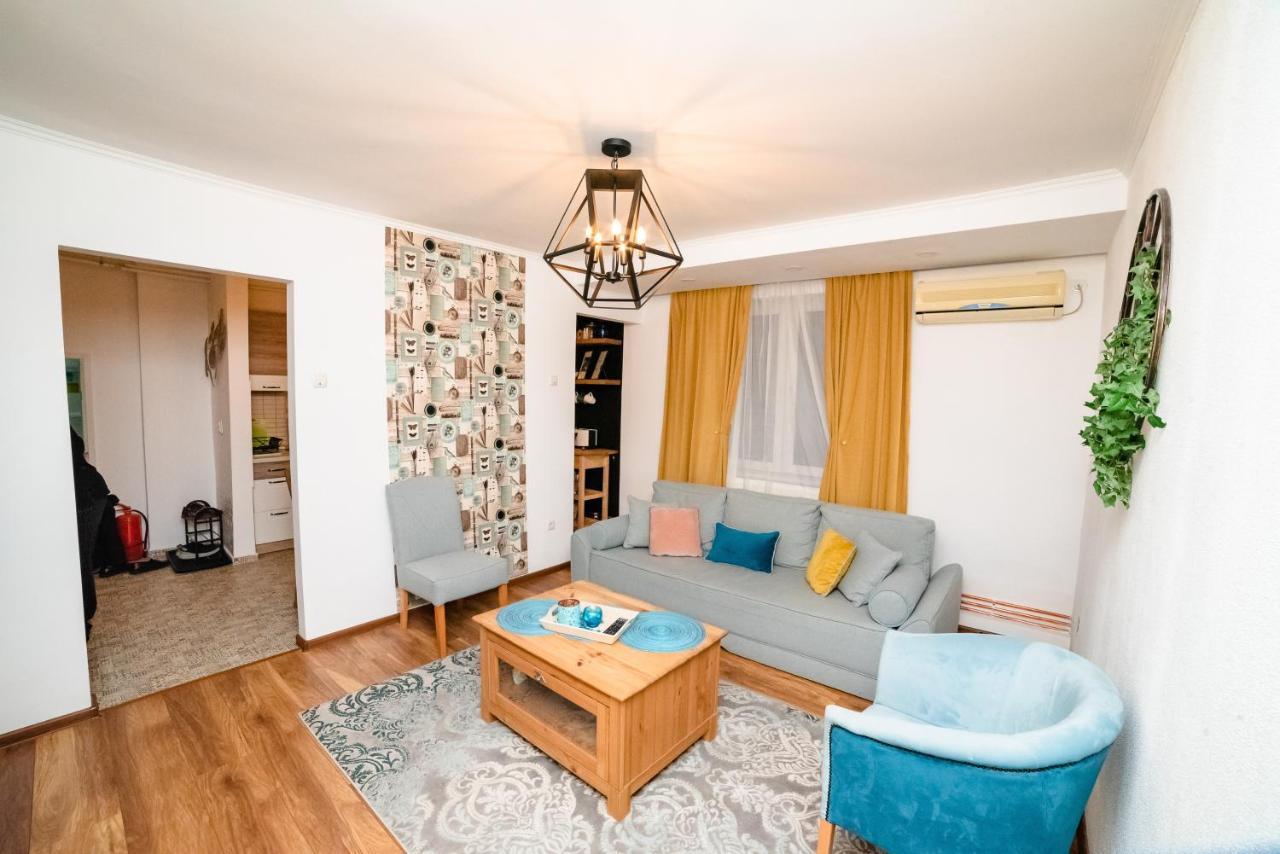 Blue Apartment Timisoara Ngoại thất bức ảnh