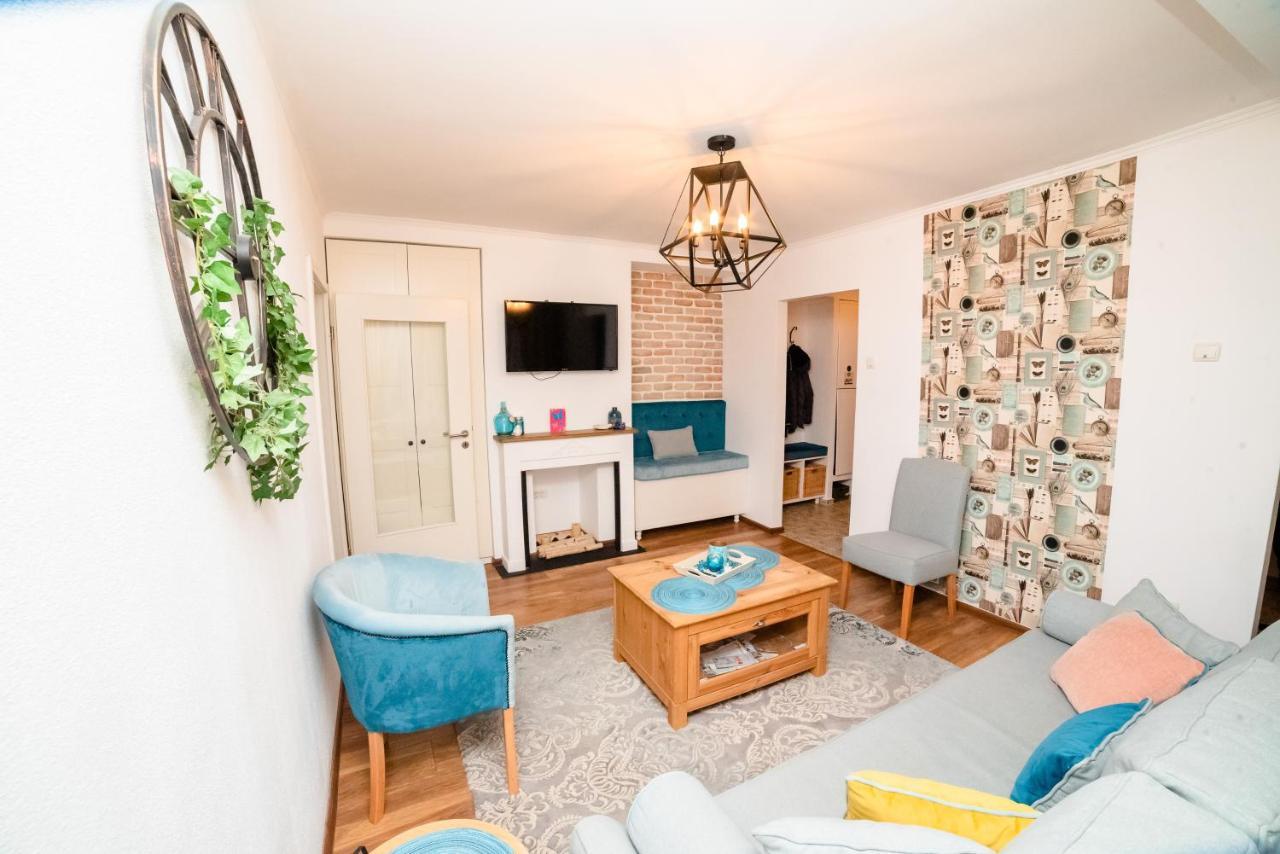 Blue Apartment Timisoara Ngoại thất bức ảnh