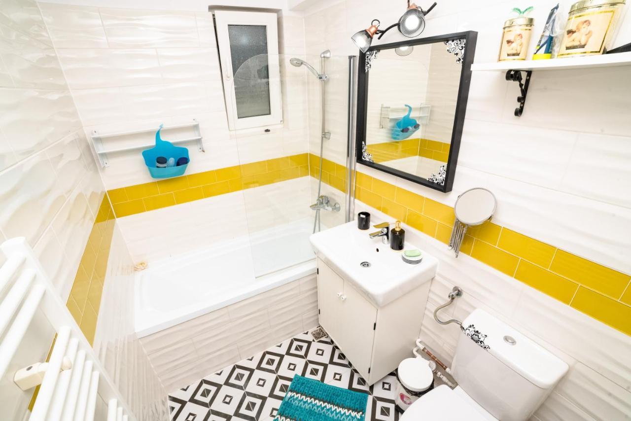 Blue Apartment Timisoara Ngoại thất bức ảnh