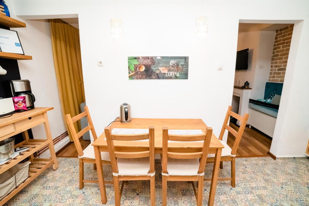 Blue Apartment Timisoara Ngoại thất bức ảnh